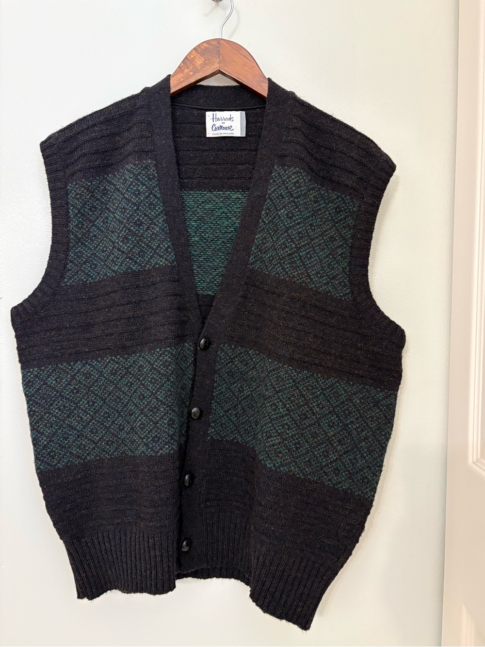 VINTAGE Harrods by Coxmoore 100% New Wool Striped Black & Green Vest Size: L